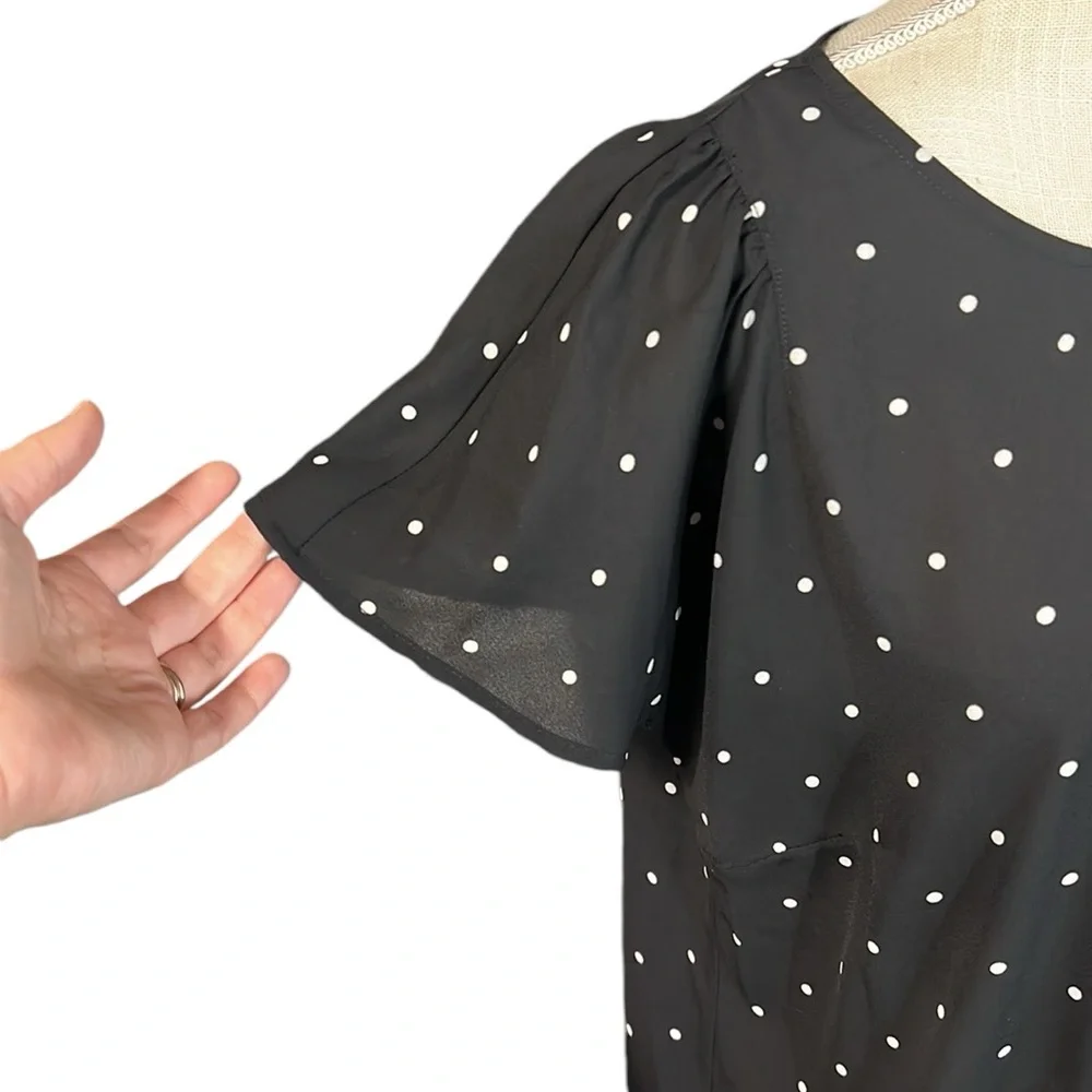 CeCe Short Sleeve Blouse Shirt Top Black White Polka Dot Womens Size L - Picture 3 of 8